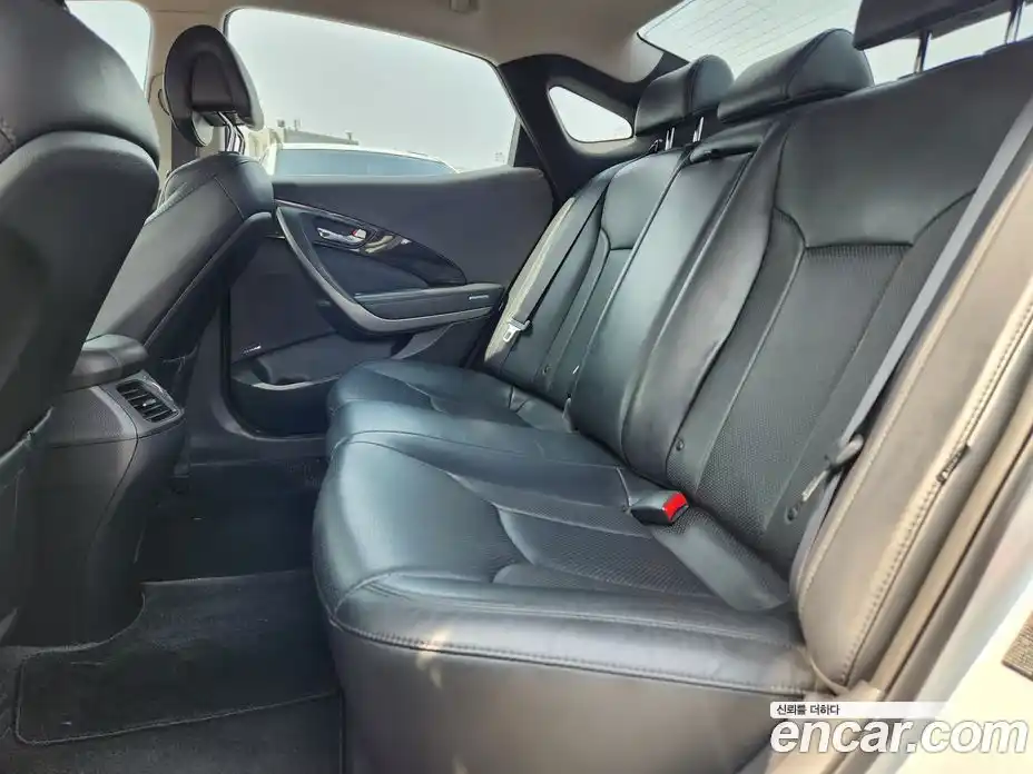 Hyundai Grandeur 2015 2.4 Автомат в Москве № 1008755, фото 14