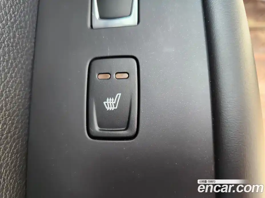 Hyundai Grandeur 2015 2.4 Автомат в Москве № 1008755, фото 15