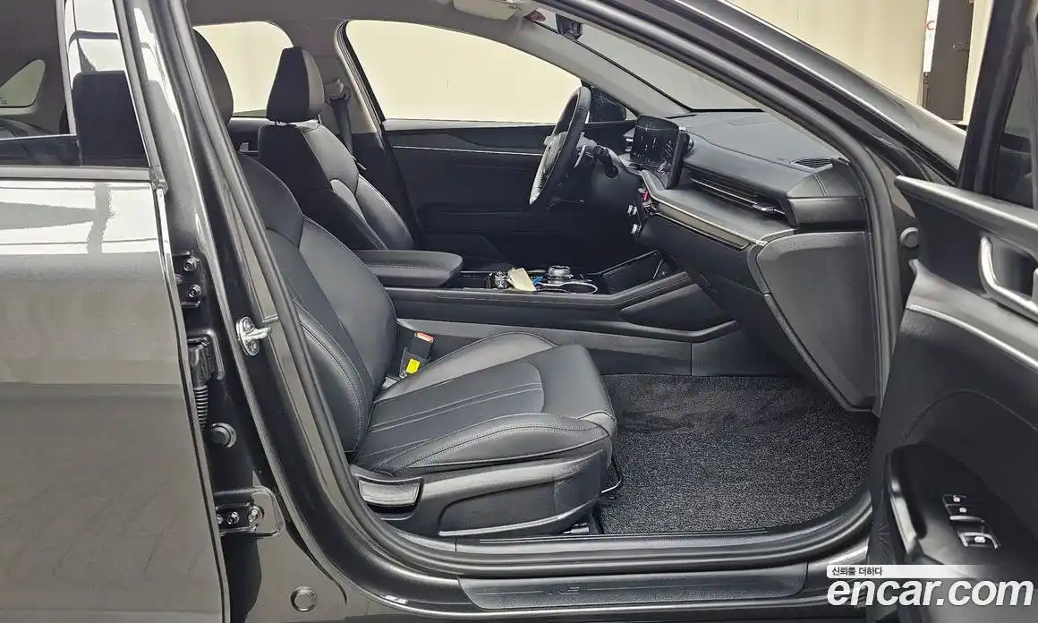 Kia K5 2025 2.0 Автомат в Москве № 1008904, фото 11