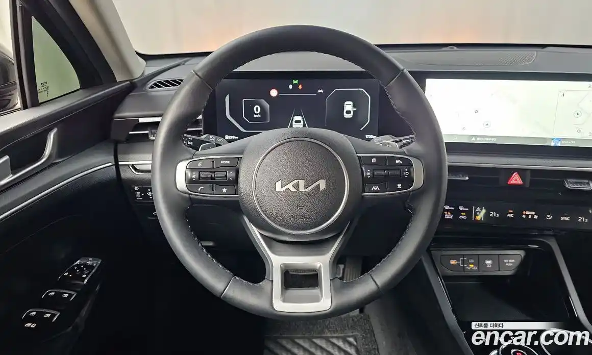 Kia K5 2025 2.0 Автомат в Москве № 1008904, фото 13