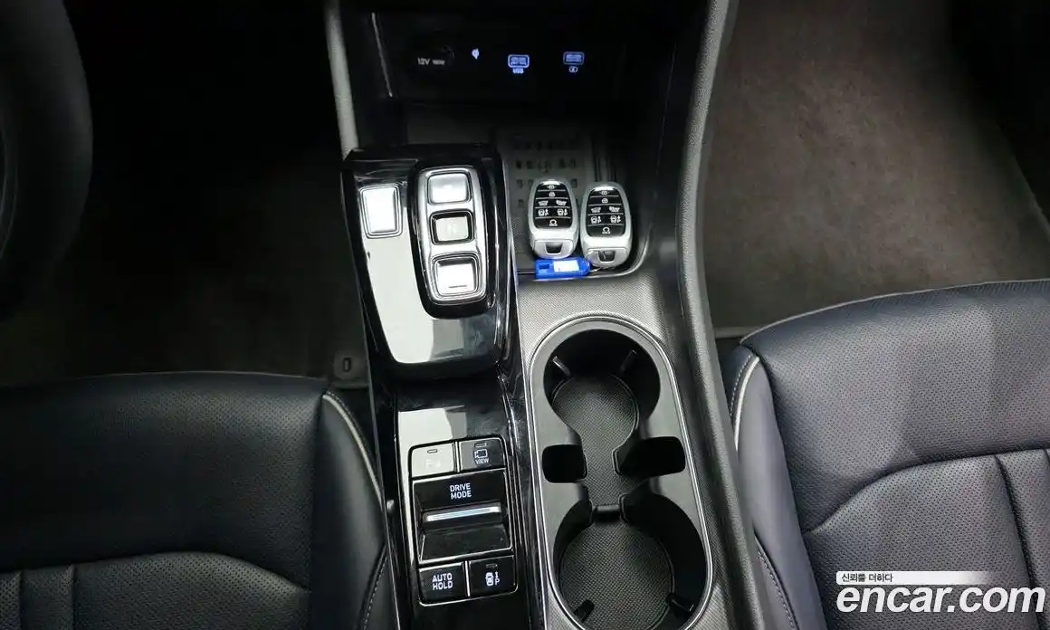 Hyundai Sonata 2023 2.0 Автомат в Москве № 1065605, фото 9