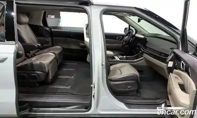 Kia Canival 2024 1.6 Автомат в Москве № 1079260, миниатюра 11