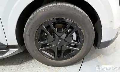 Kia Canival 2024 1.6 Автомат в Москве № 1079260, миниатюра 5