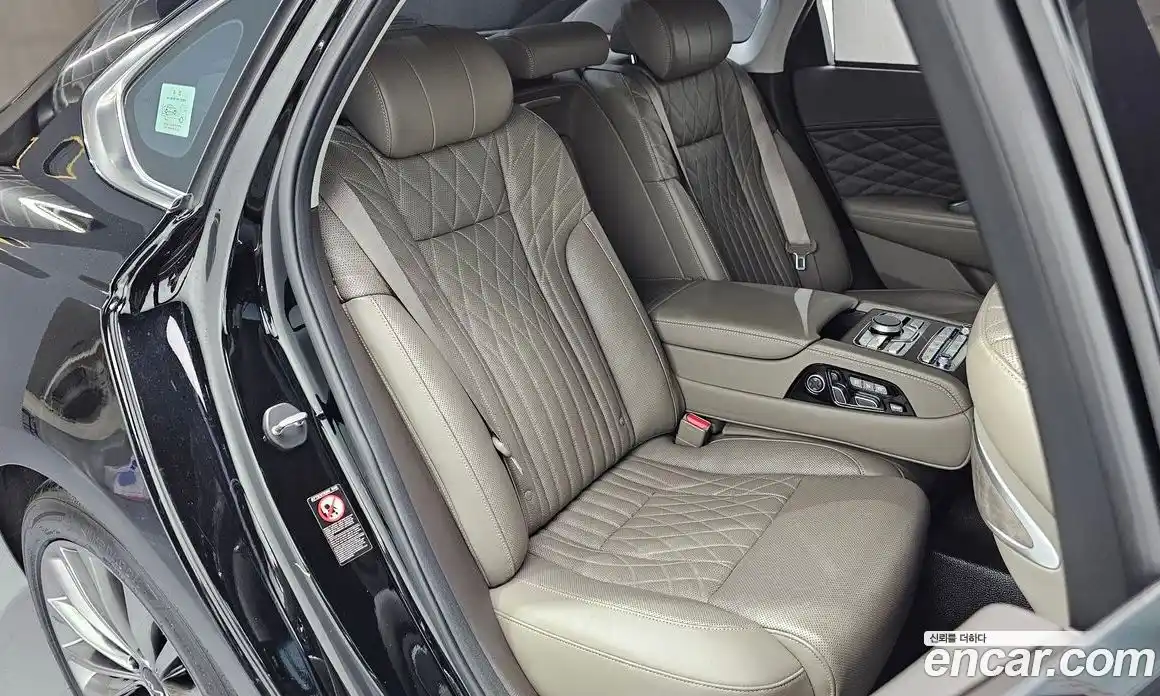 Kia K9 2023 3.8 Автомат в Москве № 1079293, фото 12