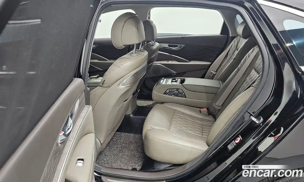 Kia K9 2023 3.8 Автомат в Москве № 1079293, фото 13