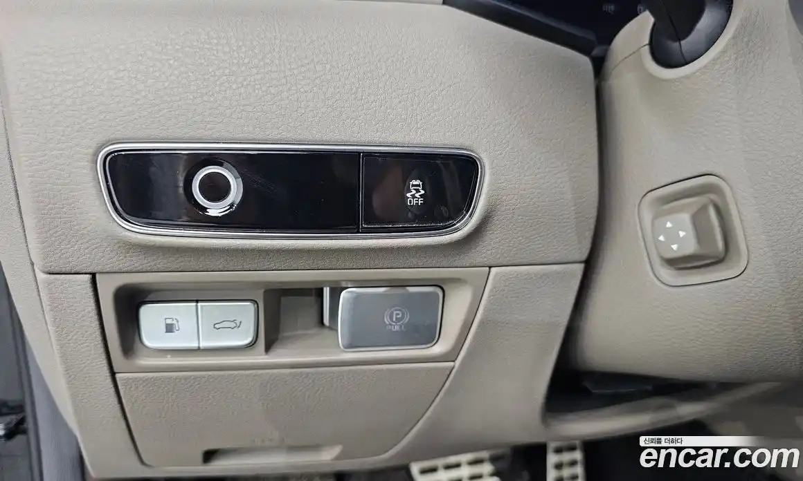 Kia K9 2023 3.8 Автомат в Москве № 1079293, фото 19