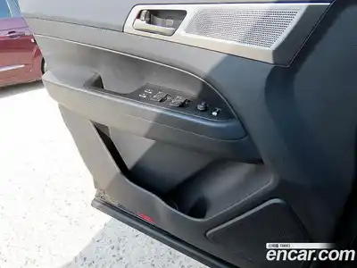 SsangYong Rexton 2018 2.2 Автомат в Москве № 1080808, миниатюра 11