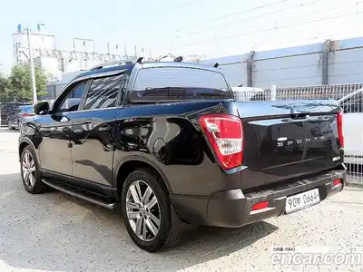 SsangYong Rexton 2018 2.2 Автомат в Москве № 1080808, миниатюра 3