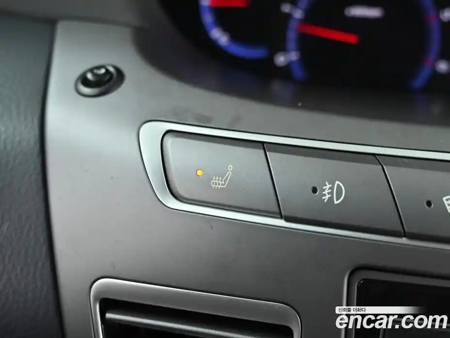 SsangYong Korando 2016 2.2 Автомат в Москве № 1080864, фото 17