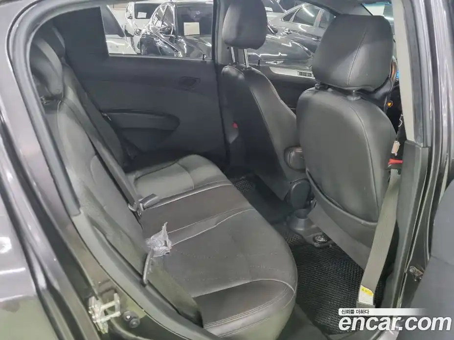 Chevrolet Spark 2014 1.0 Автомат в Москве № 1081774, фото 12