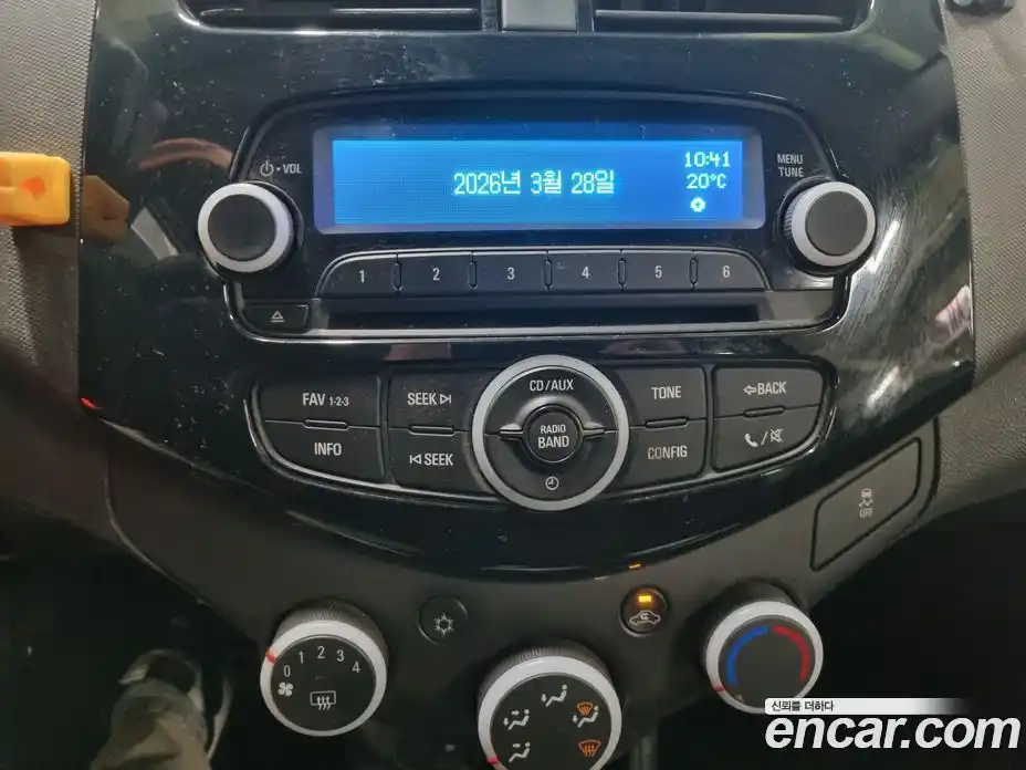 Chevrolet Spark 2014 1.0 Автомат в Москве № 1081774, фото 9