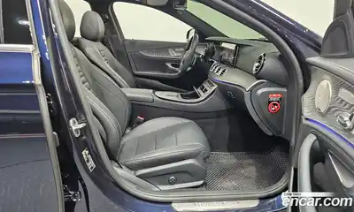 Mercedes-Benz E-Class 2022 2.0 гидро в Москве № 141500, миниатюра 11