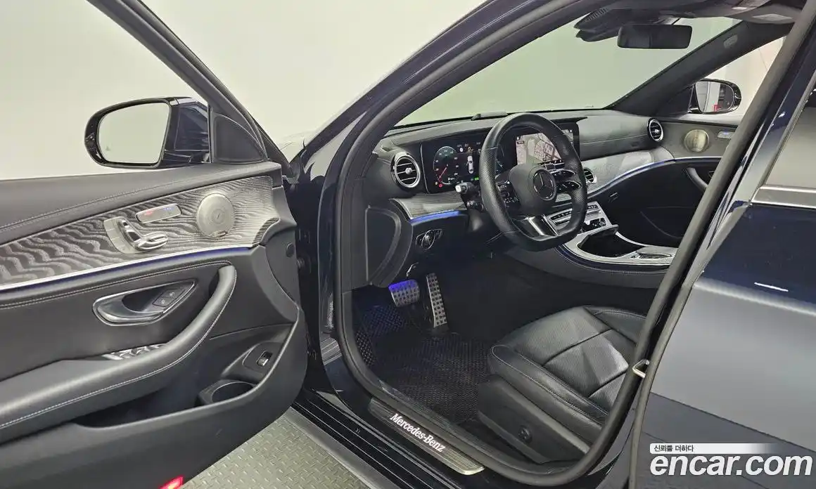 Mercedes-Benz E-Class 2022 2.0 гидро в Москве № 141500, фото 10