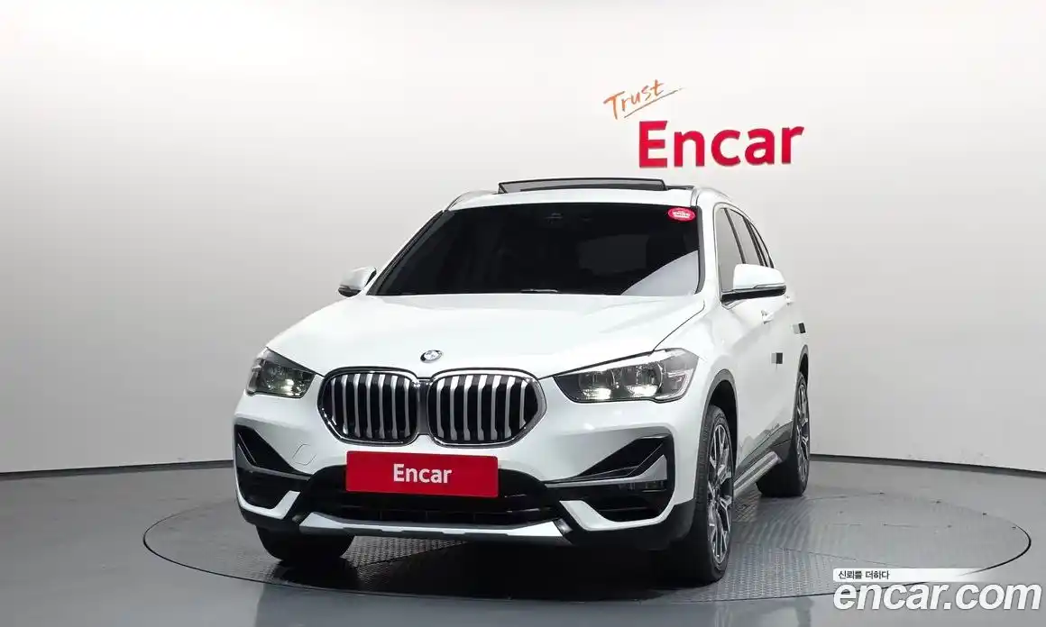BMW X1 2022 2.0 гидро в Москве № 158629, фото 3