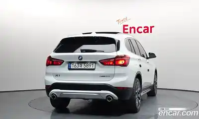 BMW X1 2022 2.0 гидро в Москве № 158629, миниатюра 4