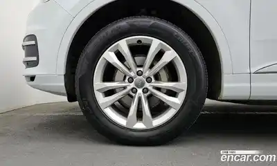 Audi Q7 2019 2.0 гидро в Москве № 159117, миниатюра 5