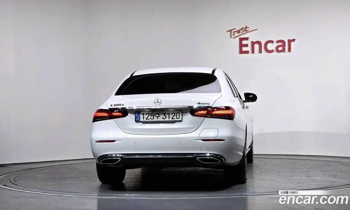 Mercedes-Benz E-Class 2021 2.0 гидро в Москве № 161137, фото 4