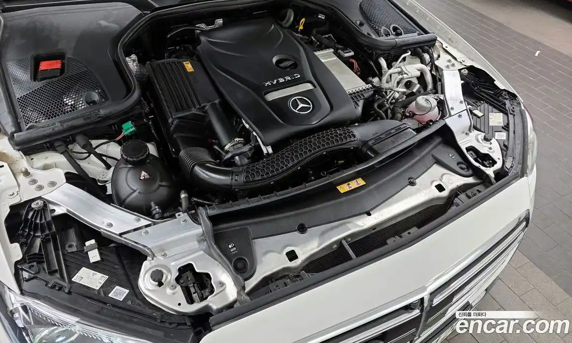 Mercedes-Benz E-Class 2021 2.0 гидро в Москве № 161137, фото 6