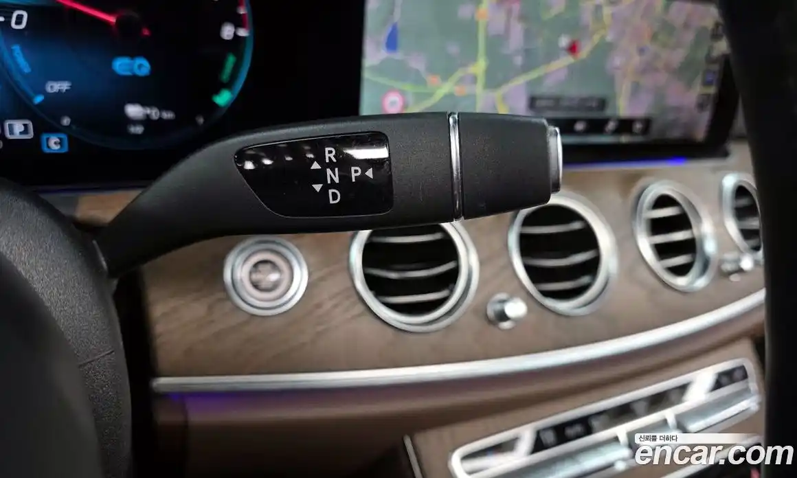 Mercedes-Benz E-Class 2021 2.0 гидро в Москве № 161137, фото 9