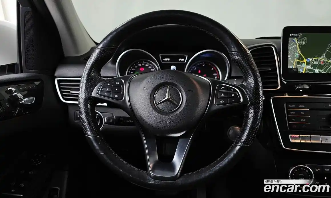Mercedes-Benz GLE-Class 2017 3.0 гидро в Москве № 161165, фото 13