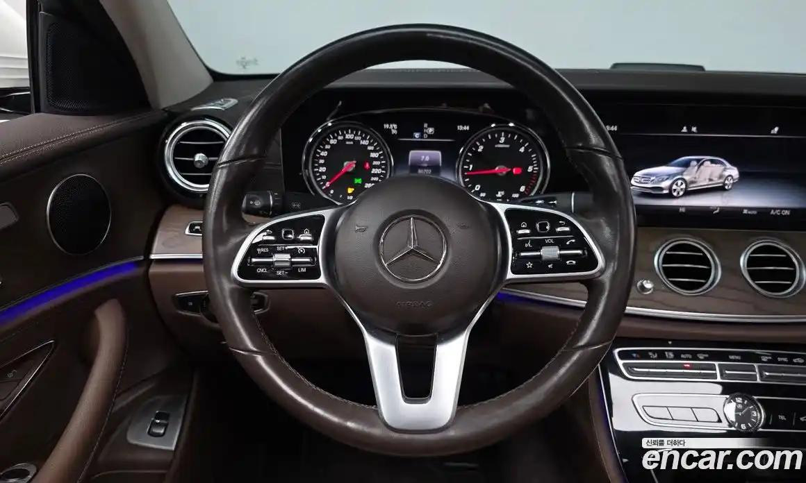 Mercedes-Benz E-Class 2019 1.9 гидро в Москве, фото 12
