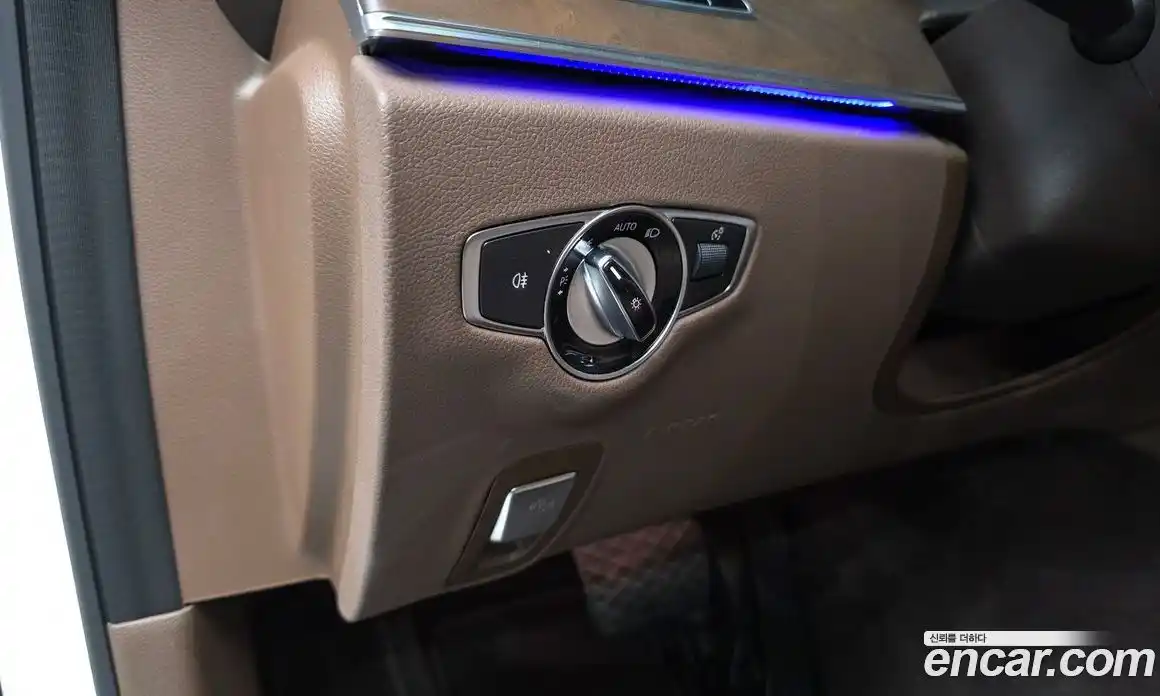 Mercedes-Benz E-Class 2019 1.9 гидро в Москве, фото 16