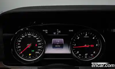 Mercedes-Benz E-Class 2019 1.9 гидро в Москве, миниатюра 7
