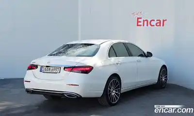Mercedes-Benz E-Class 2021 2.0 гидро в Москве, миниатюра 2
