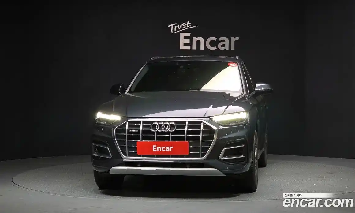 Audi Q5 2023 2.0 гидро в Москве № 162306, фото 3