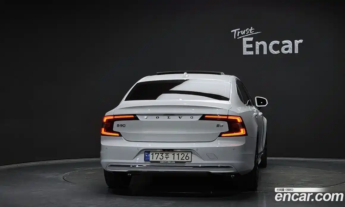 Volvo S90 2024 2.0 гидро в Москве № 164270, фото 4