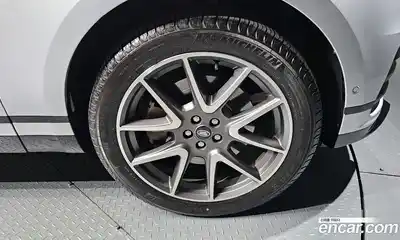 Land Rover Range-Rover Velar 2024 2.0 гидро в Москве № 165976, миниатюра 5