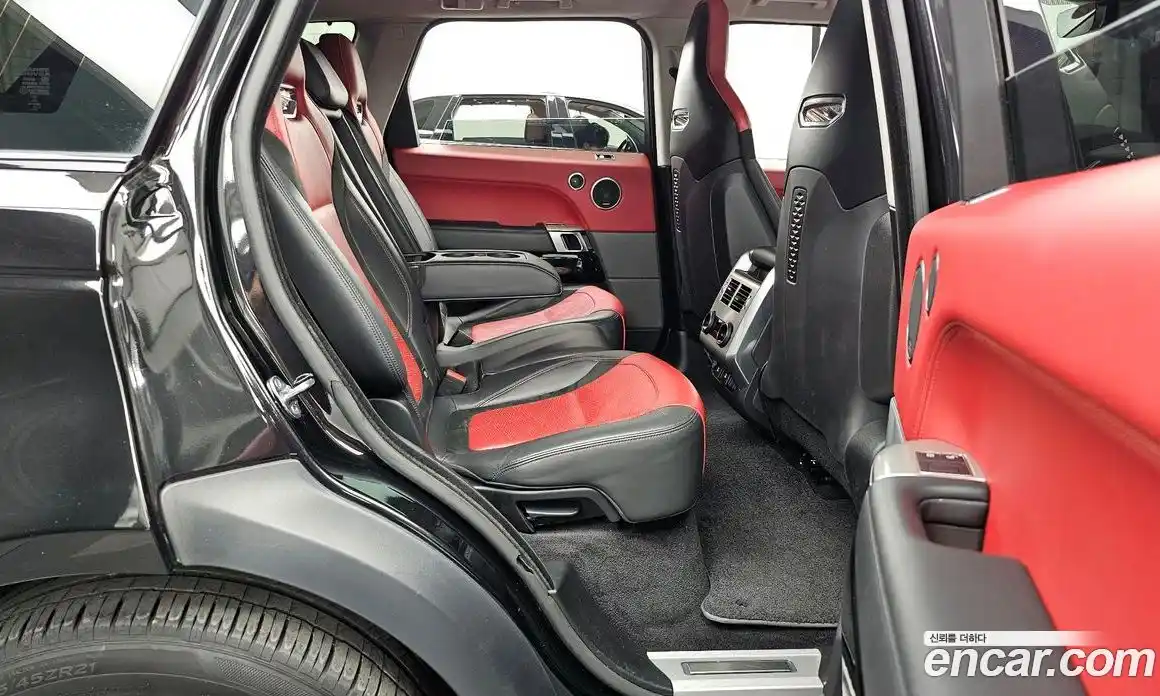 Land Rover Range-Rover Sport 2019 5.0 гидро в Москве № 166440, фото 12