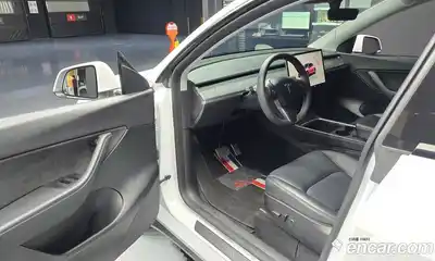 Tesla Model Y 2022 0.2 гидро в Москве № 167569, миниатюра 11