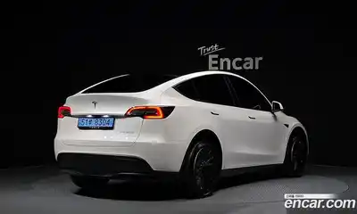 Tesla Model Y 2022 0.2 гидро в Москве № 167569, миниатюра 2