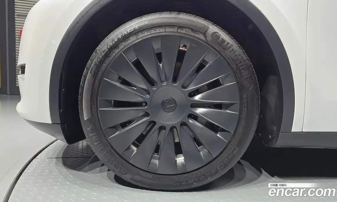 Tesla Model Y 2022 0.2 гидро в Москве № 167569, фото 5