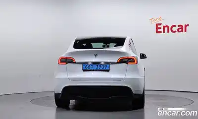 Tesla Model Y 2023 0.2 гидро в Москве № 167658, миниатюра 4