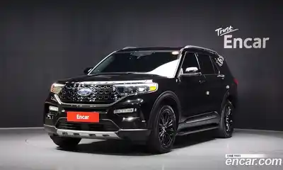 Ford Explorer, 2022