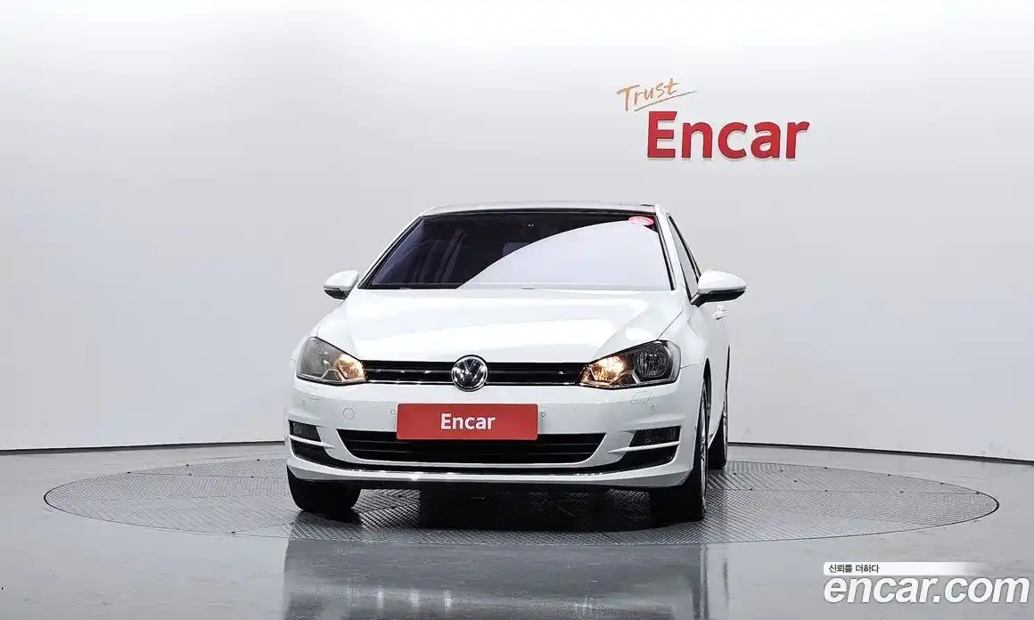 Volkswagen Golf 2014 1.6 гидро в Москве № 185746, фото 3