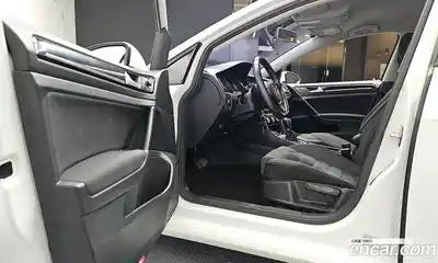 Volkswagen Golf 2014 1.6 гидро в Москве № 185746, миниатюра 10