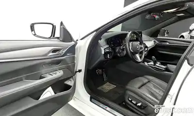 BMW 6-Series 2022 2.0 Автомат в Москве № 191318, миниатюра 11