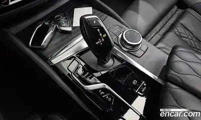 BMW 6-Series 2022 2.0 Автомат в Москве № 191427, миниатюра 9