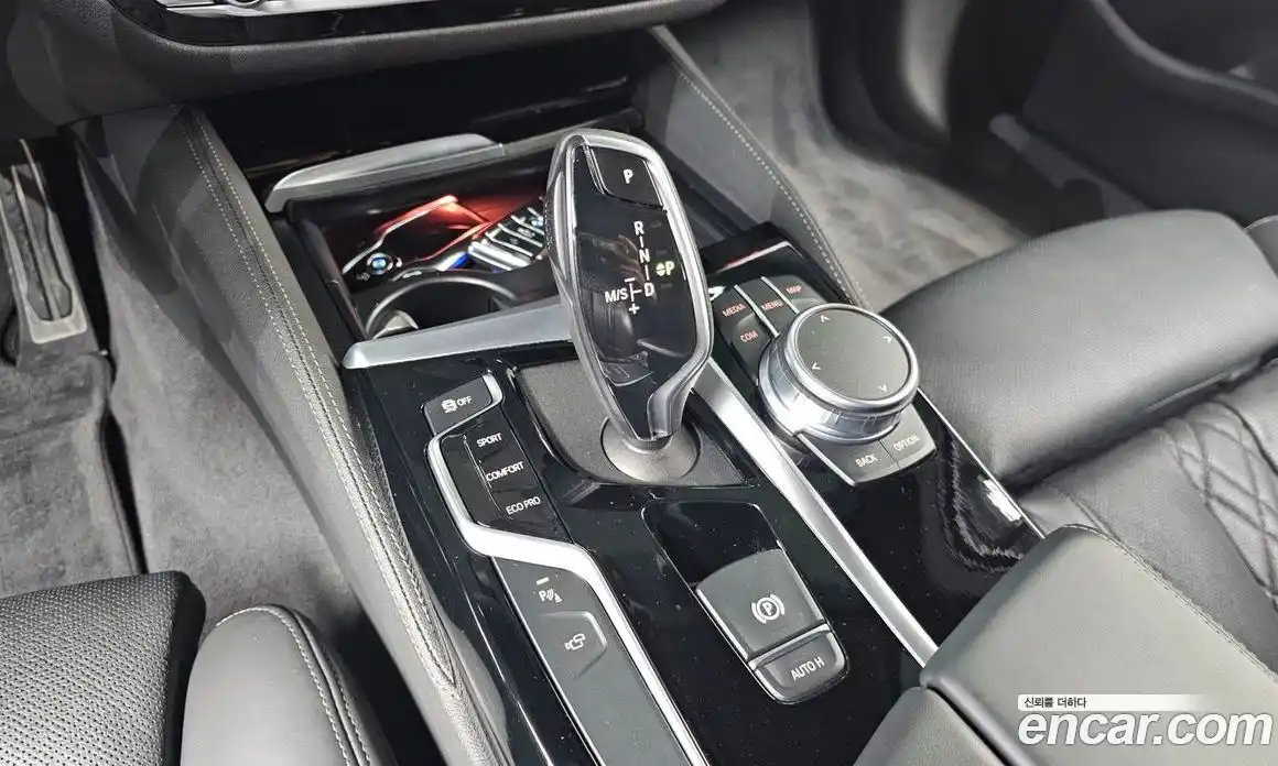 BMW 5-Series 2020 2.0 гидро в Москве, фото 9
