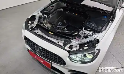 Mercedes-Benz E-Class 2022 1.9 гидро, миниатюра 6