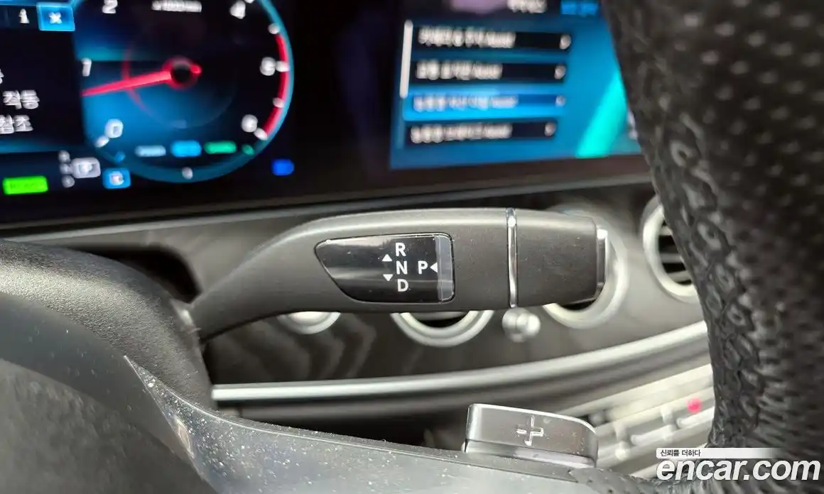 Mercedes-Benz E-Class 2022 1.9 гидро, фото 9