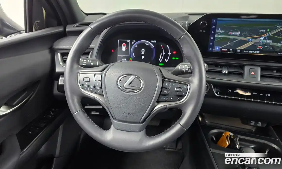 Lexus UX 2024 2.0 гидро в Москве № 198727, фото 13