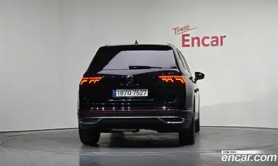 Volkswagen Tiguan 2023 2.0 гидро в Москве № 199087, миниатюра 4