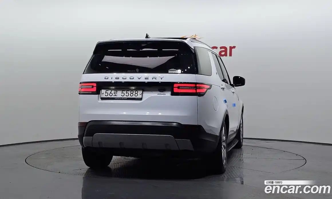 Land Rover Discovery 2017 3.0 гидро в Москве № 213607, фото 4