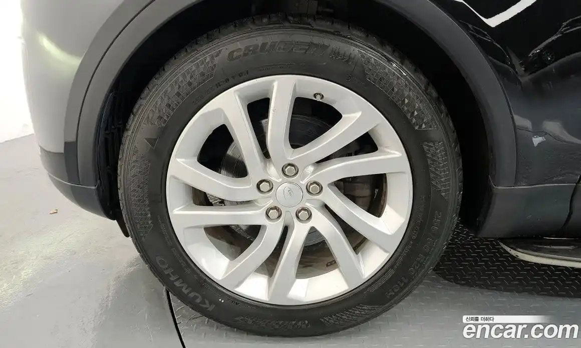 Land Rover Discovery 2018 3.0 гидро в Москве № 213736, фото 5
