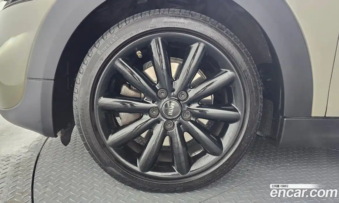 Mini Cooper 2019 2.0 гидро в Москве № 214291, фото 5