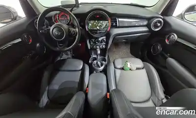 Mini Cooper 2019 2.0 гидро в Москве № 214291, миниатюра 7